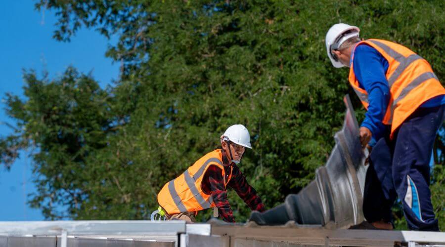 Professional gutter cleaning in Bath, SC